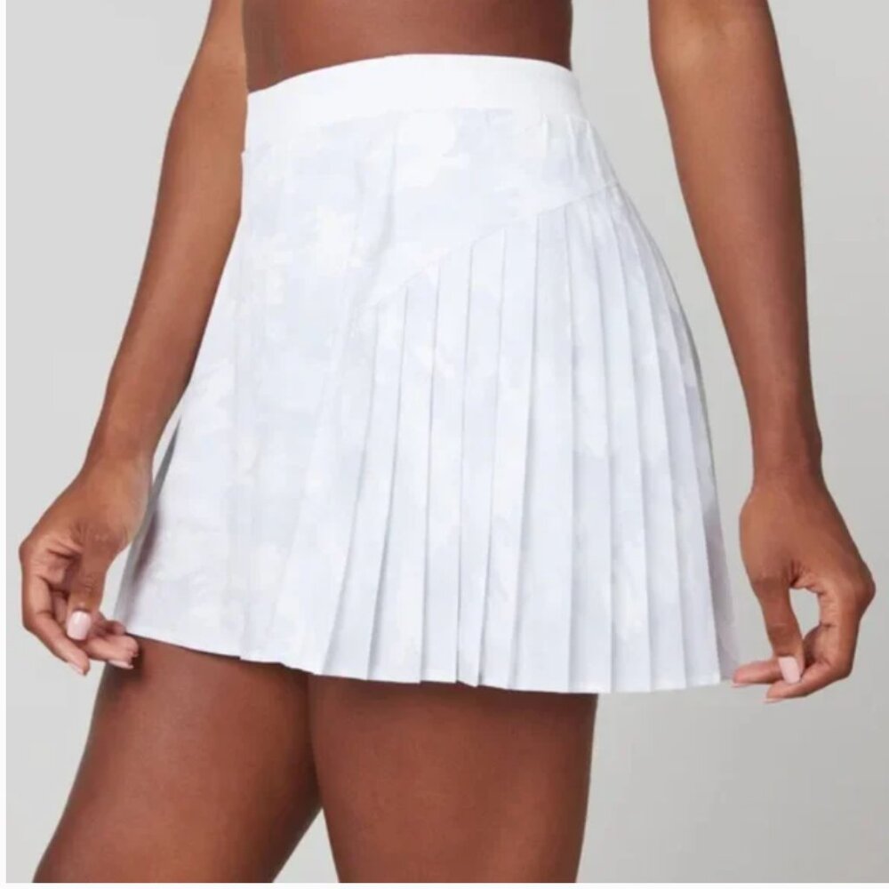 Spanx Get Moving Pleated Skort White M